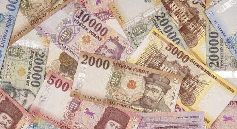 Százezres bírságot kaphatsz, ha ilyen ünnepi tárgyat használsz: figyelmeztet a katasztrófavédelem