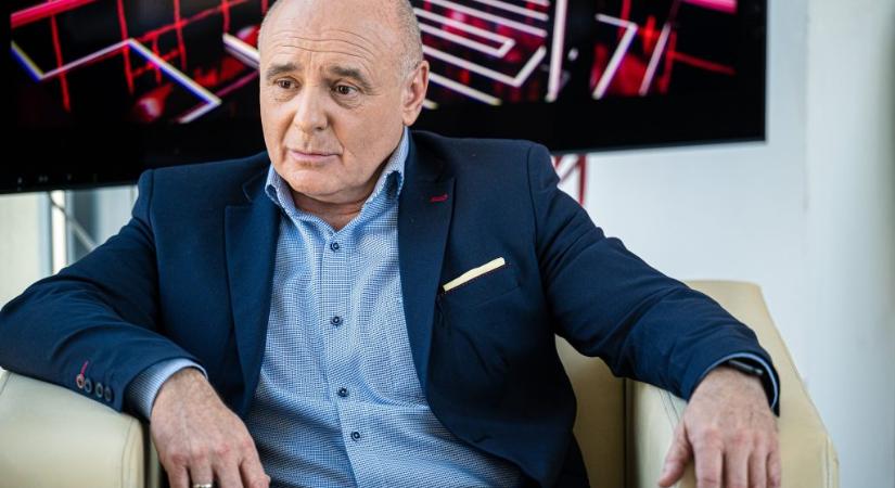 ATV: Álhír, hogy Orbán Viktor interjút ad az Egyenes beszédben