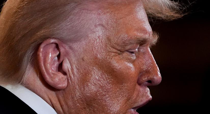 A mesterséges intelligenciát érintő amerikai innovációs tevékenységről írt alá rendeleteket Donald Trump