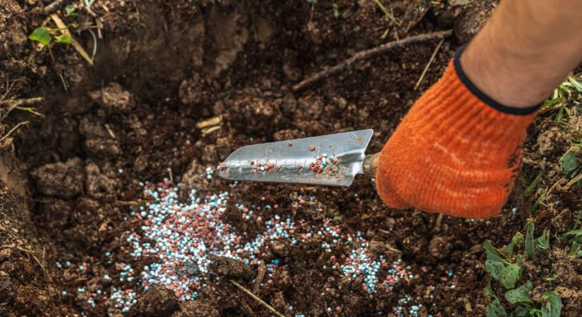 Jó hír a gazdáknak: így változnak meg a nitrátkijuttatás szabályai