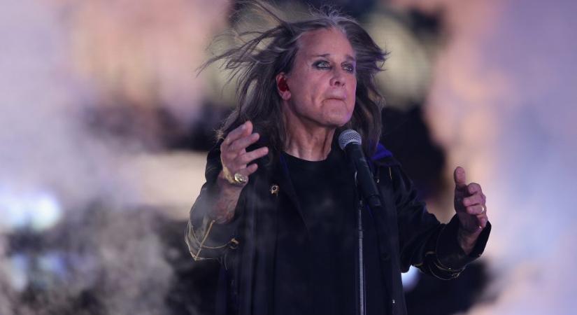 Légimentők is érkeztek Ozzy Osbourne otthonához, és két órán át küzdöttek az életéért