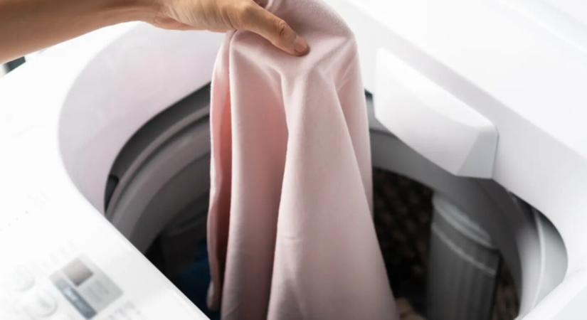Ilyen gyakran kellene kimosni az ágyneműt: a mikrobiológus válasza meglepő