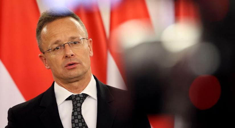 Ezt látni kell: Szijjártó Péter élő adásban tette helyre a CNN műsorvezetőjét! (VIDEÓ)