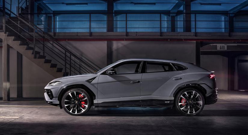 Ferrari vagy Lamborghini? Kiderült, melyik kell használtan a magyaroknak