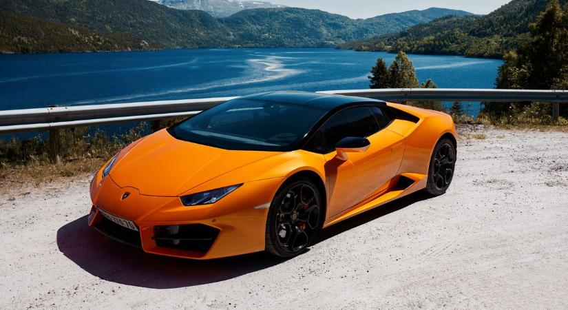 Lamborghini vagy Ferrari – mutatjuk, melyik ikonikus márkát választja több magyar