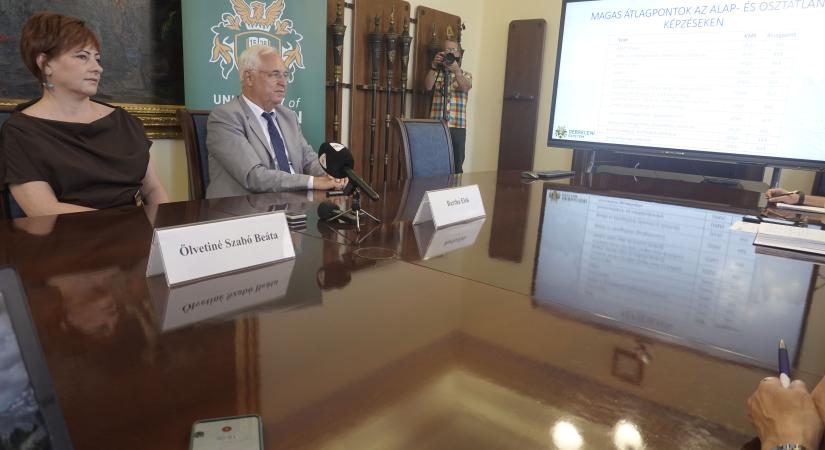 Felvételi: csúcsot döntött a Debreceni Egyetem