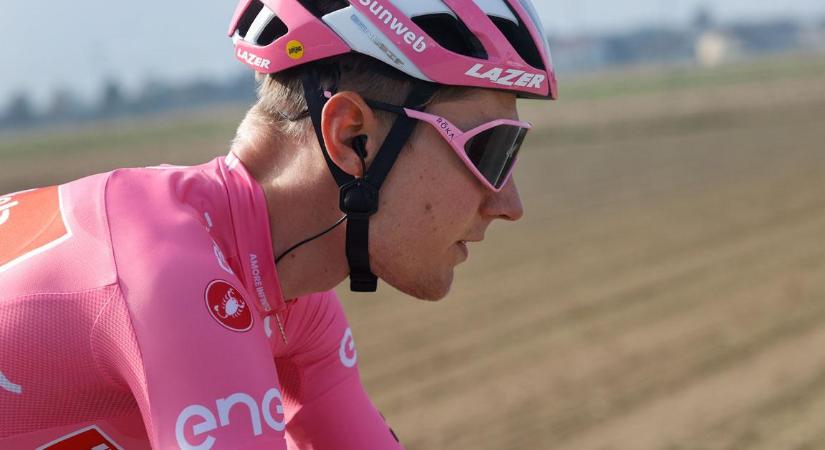 Kerékpár: edzés közben ütötték el a Giro-harmadikat és több társát