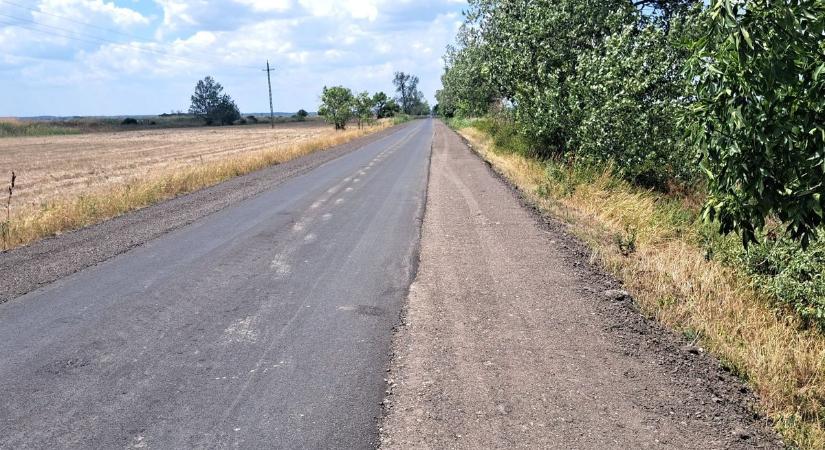 A sok keserűség és szitokszó már a múlté, tükörsima lett az óballai bekötőút
