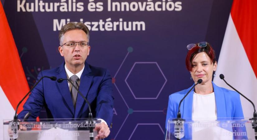 Nyolcvankét évesen vették fel informatika szakra a legidősebb idei gólyát