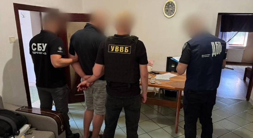 Határőr segítette a katonaköteles férfiak átjutását a zöldhatáron Kárpátalján
