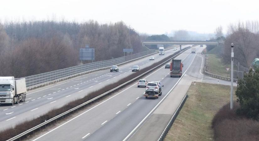 Már tízen haltak meg egyetlen rossz döntés miatt, figyelmeztet a közútkezelő
