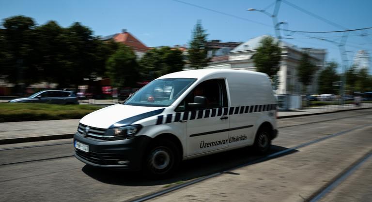 Figyelmeztetett a rendőrség és a BKK, felfordul a közlekedés Budapesten