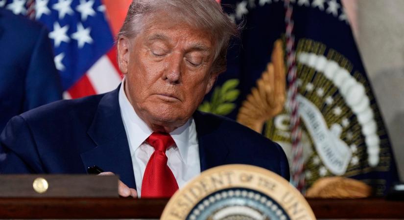 Trump miatt ingyen adják a boltokban ezt a terméket, óriási a botrány