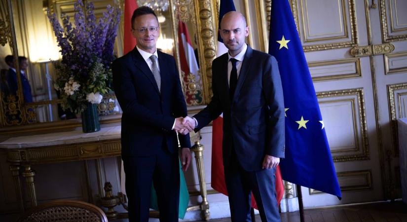 Francia kollégájával találkozott a magyar külügyminiszter (videó)