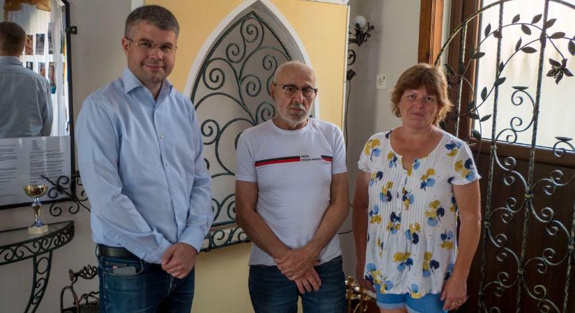 Tokorcs díszpolgára lett Horváth Lajos – művei gazdagítják a település arculatát