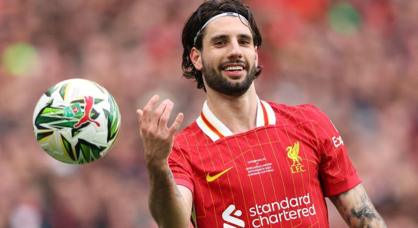 Szoboszlai brutálisan bebombázta Pécsinek, majd magyarul zrikálta őt a Liverpool edzésén - videó