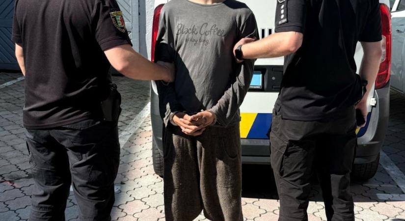 A Rahói járásban őrizetbe vettek egy Kijev megyei lakost, aki jogtalanul eltulajdonította egy helyi lakos motorkerékpárját