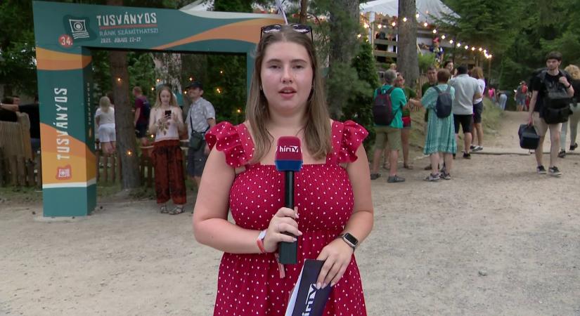 Színes programokkal folytatódott a 34. Bálványosi Szabadegyetem Tusnádfürdőn  videó