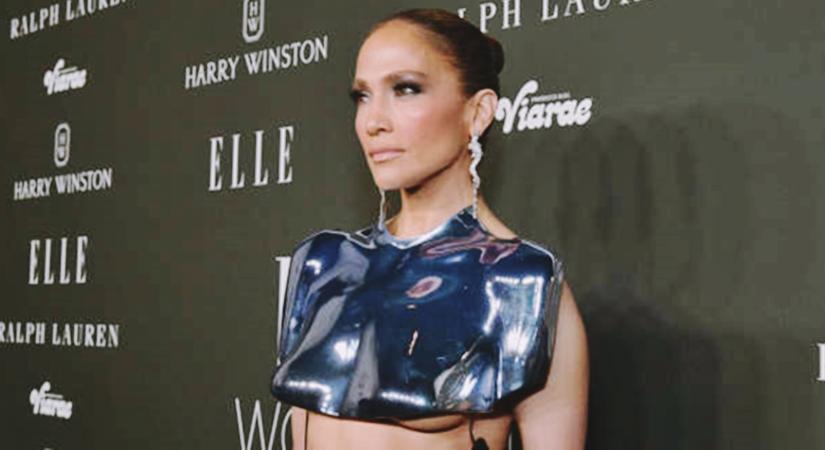Sokkolóan fest Jennifer Lopez smink nélkül (Videó!)
