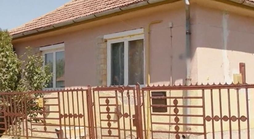 Tűzoltók, rendőrök, mentők siettek a kis szabolcsi településre: egy idős férfi kért segítséget
