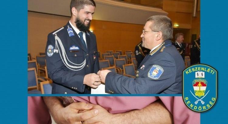 Félrenyelte a csirkefalatot a gyorsétteremben, de a rendőrségi zenekar tagján kívül senki sem segített a fuldokló férfin