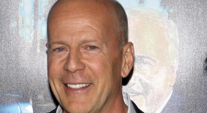 Megrendítő állapotban van a gyógyíthatatlan betegséggel küzdő Bruce Willis: a világsztár már az önálló mozgásra is képtelen