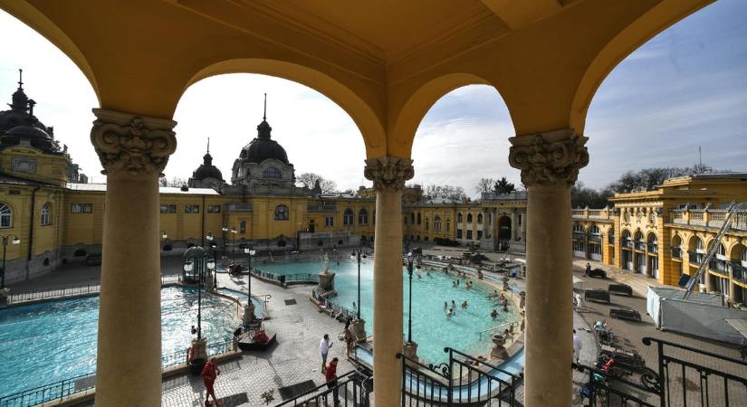 Elárulták, miért tiltották ki a 14 év alattiakat a Rudasból és a Széchenyi fürdőből
