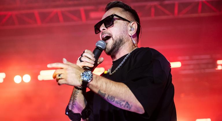 A szerződésbontás ellenére Majka mégis a One színpadán játszik pénteken