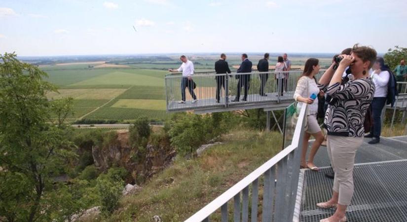 Az ördög fesztiválja idén is elvisz a szobrok közé