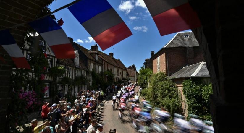 Járvány terjedése miatt rövidítették le a Tour de France pénteki szakaszát