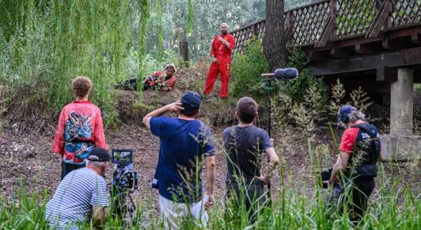 Japán filmet forgatnak Debrecenben – fotókkal