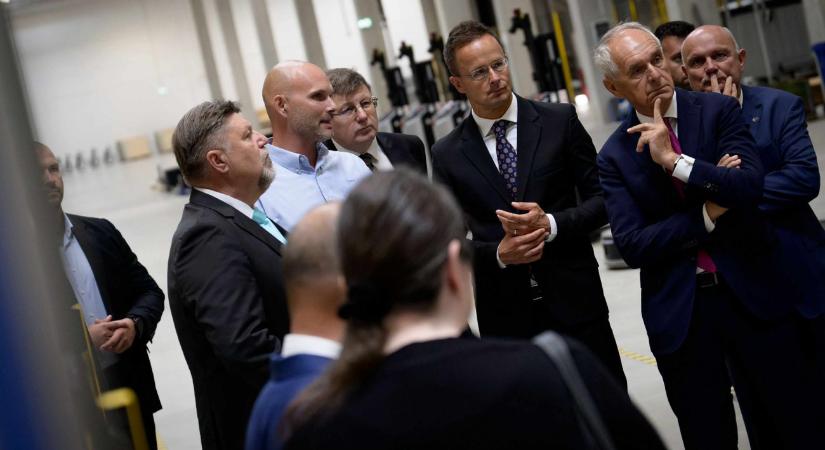Legnagyobb európai üzemét nyitotta meg nálunk egy kínai cég