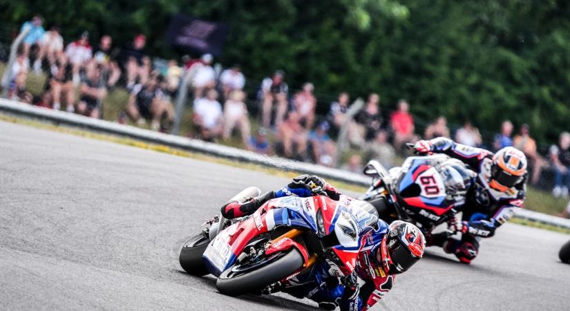 Jön az 1000. Superbike futam a Balatonnál, az ARENA4 élőben közvetíti