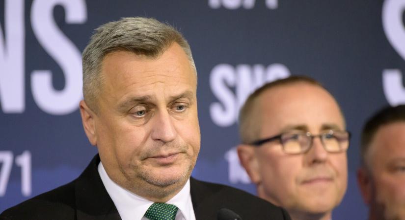 Minden 7. ember támogatná Szlovákia Oroszországhoz csatolását, sokan szeretnék a katonai semlegességet is