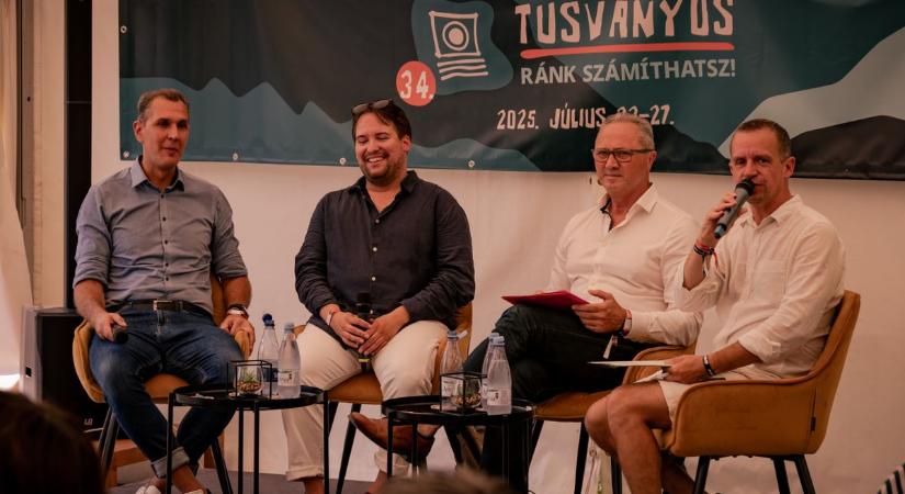 Erős kritikát kapott Magyar Péter a Telex korábbi főszerkesztőjétől