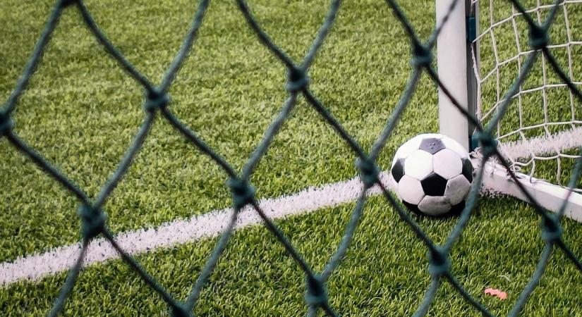 Megdöbbentő: focipálya építés közben sírókra bukkantak Mórahalmon