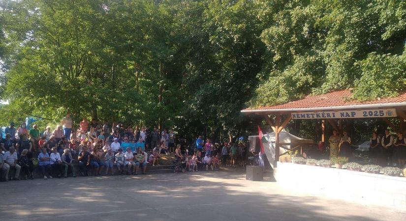 Harmincöt éve éltetik, amit a vasfüggöny egykor elválasztott