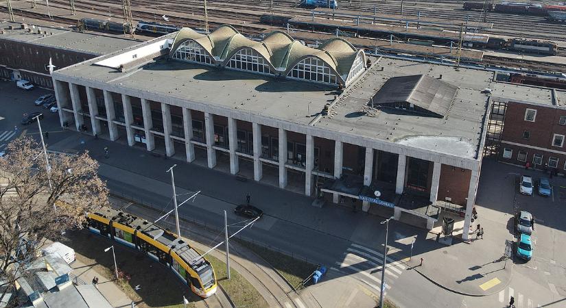 Pályaudvar és pláza: több befektető is felújítaná a debreceni Nagyállomást – videóval