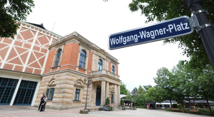 Pénteken indul a bayreuthi Wagner-Valhalla