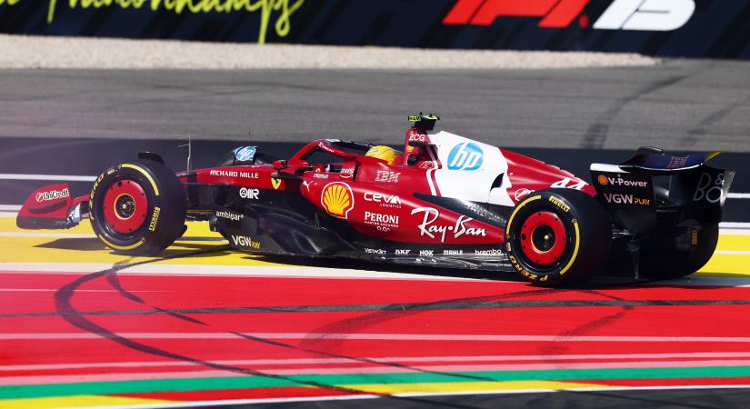 F1: Hamilton frusztrált a megforgása után