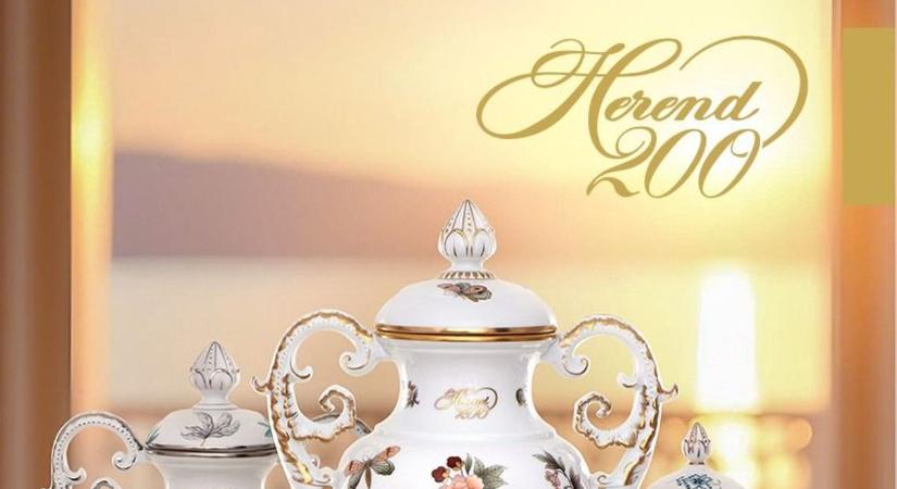 Mutatjuk a jubileumi Anna-bál porcelánszíveit!