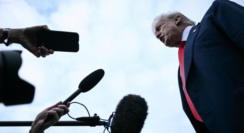 Vasárnap Skóciában tárgyal Ursula von der Leyen Donald Trumppal a kereskedelmi háború rendezéséről