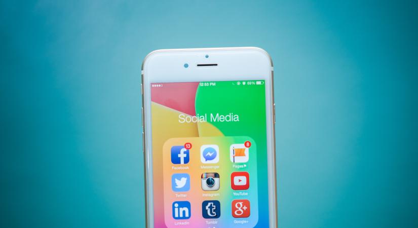 Facebook: az uniós előírások gyakorlatilag betarthatatlanok, nem lesz politikai hirdetés