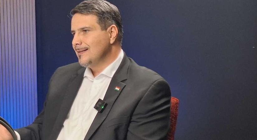 Amit az Orbán-kormány képvisel, az egy perverz társadalompolitika