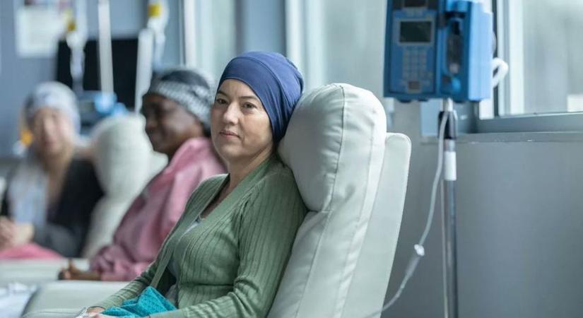 „Valószínűleg csak megfázás” – Nyugtatták meg a vérrákos nőt az orvosai