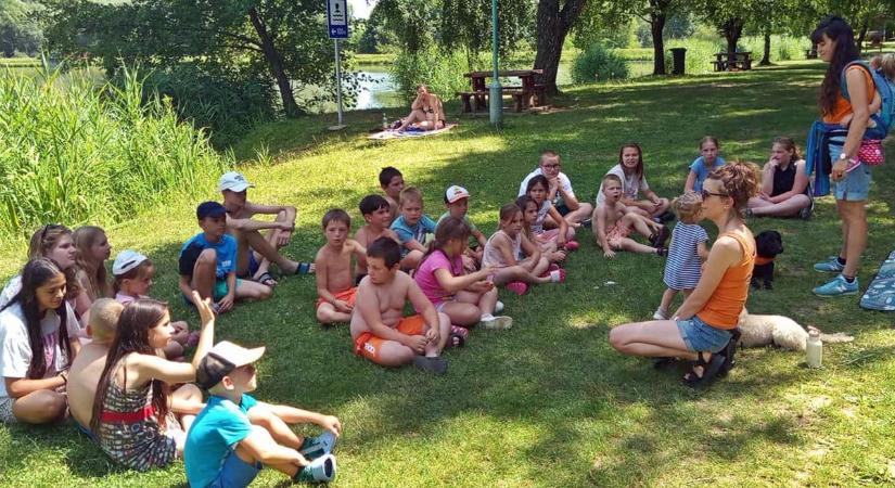 A gyerekeknek élmény, a szülőknek óriási segítség