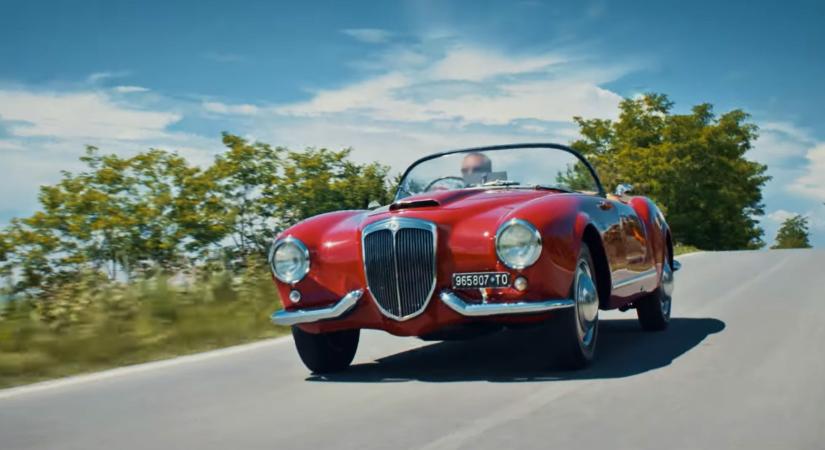 Megjáratták a meseszép olasz tájakon a meseszép Lancia Aurelia Spidert