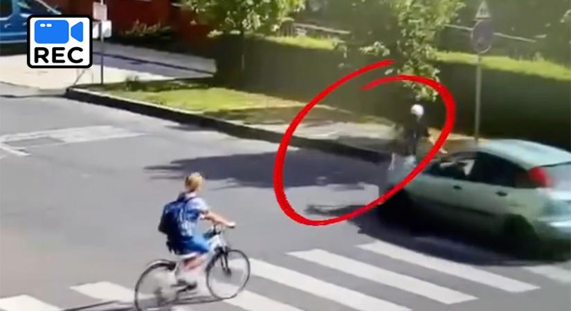 Rolleresek, bringások: Figyelem, ez a szabály életet menthet!