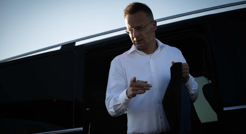 Szijjártó szerint a Nemzetközi Büntetőbíróság teljesen elvesztette a presztízsét