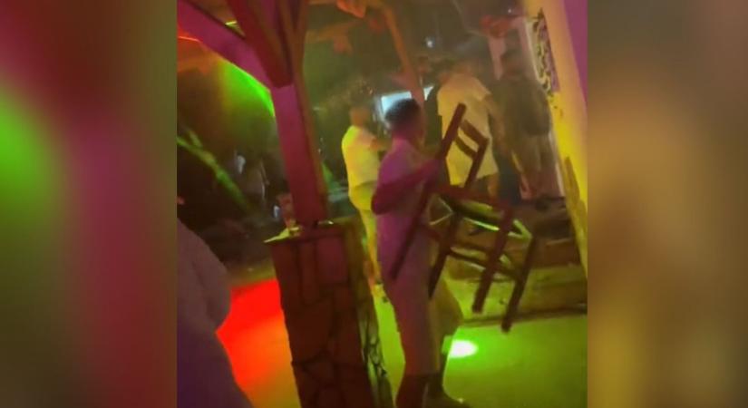 Tömegverekedés tört ki egy szolnoki szórakozóhelyen, székekkel törtek be a diszkóba